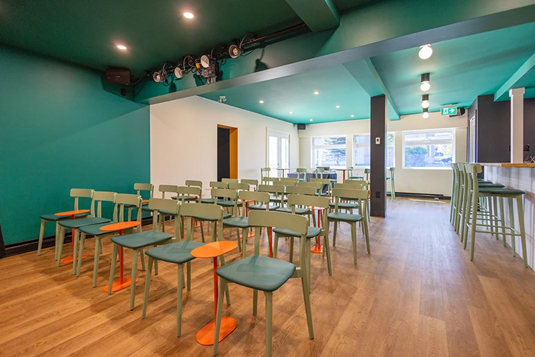 La Salso — salle configurée pour un spectacle